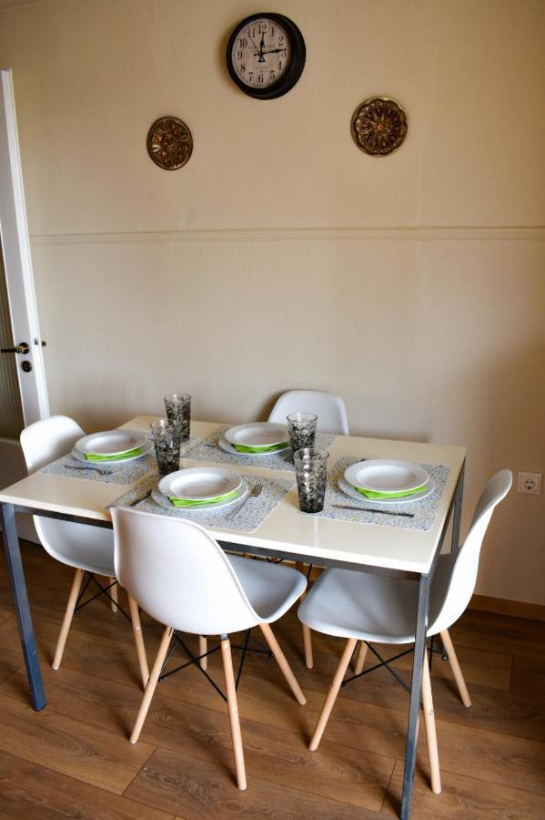 Nikis Apartment Lárisa Eksteriør bilde